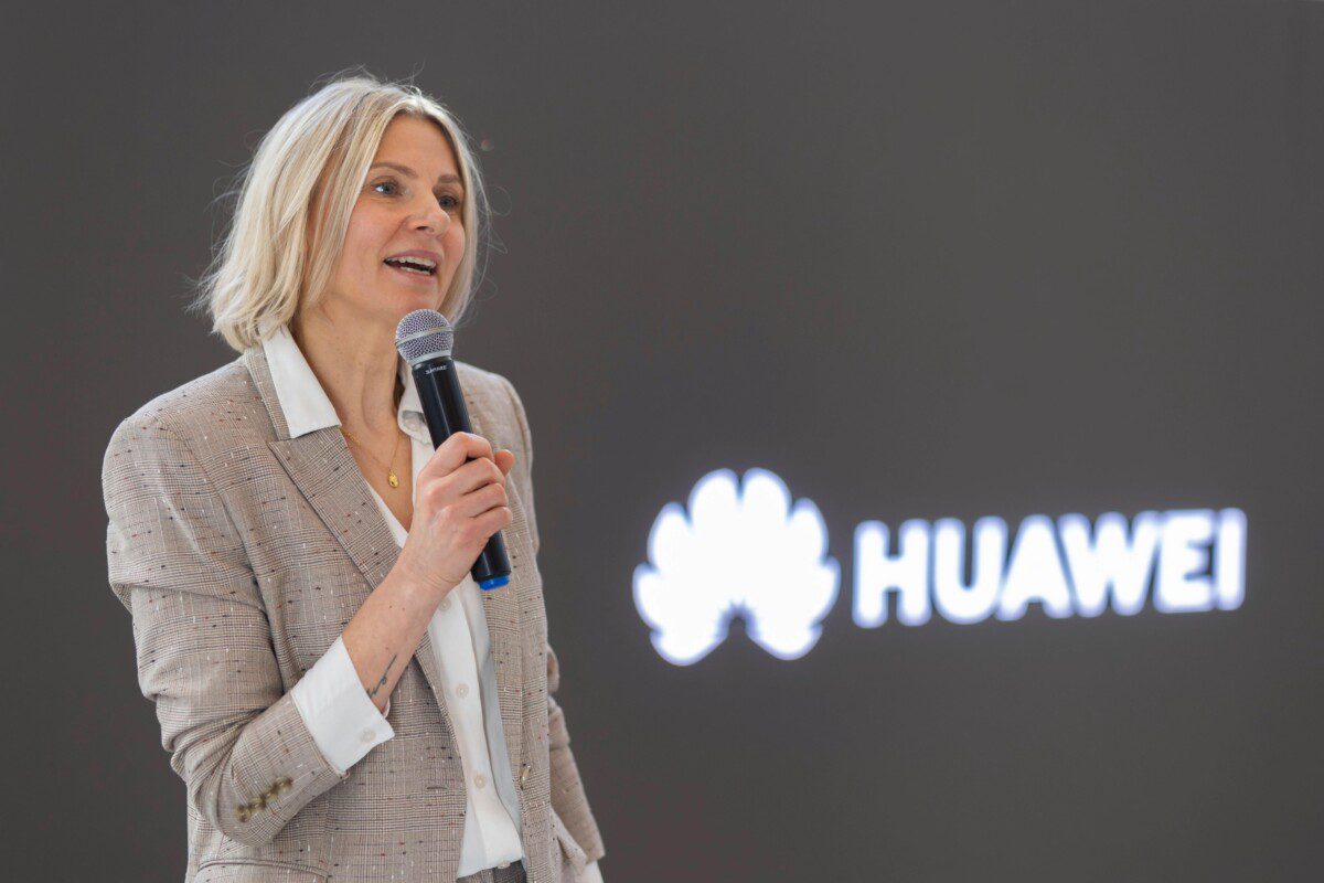 „Huawei“ Vilniuje pristatė naujausius savo produktus