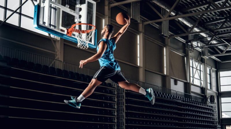 Sezono pulsas: svarbiausios akimirkos iš futbolo ir krepšinio pasaulio