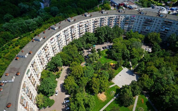 Sovietinis eksperimentas virto tikru košmaru: apvalūs namai slėpė šokiruojančią realybę