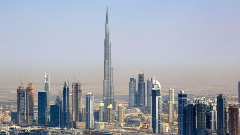 Daugiau nei 1000 lietuvių Artimuosiuose Rytuose: sprendimų dėl evakuacijos nėra