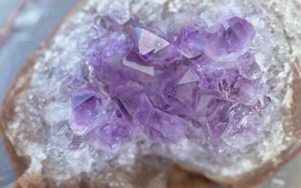 Dienos akmenų gidas: šiems Zodiako ženklams šiandien prognozuojamas stiprus energijos pakilimas