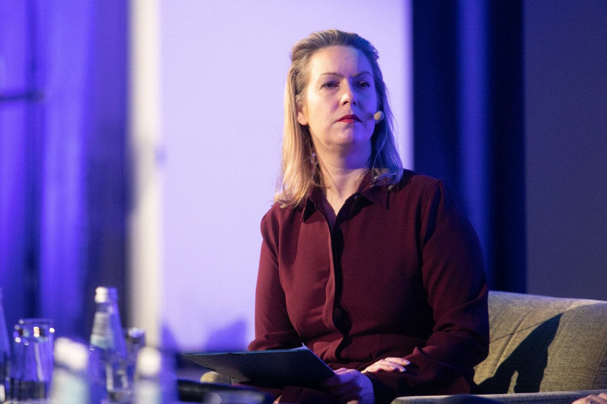 Naujos taisyklės prieš sukčius: klientams daugiau apsaugos, bankams iššūkiai