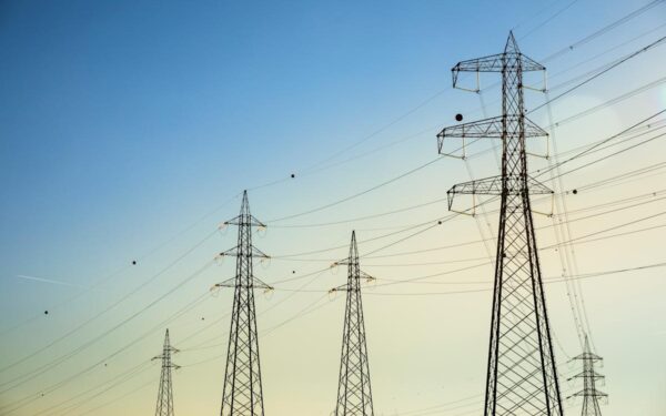 PVM lengvatos gali pakeisti žaidimo taisykles: elektromobilių rinka laukia lūžio