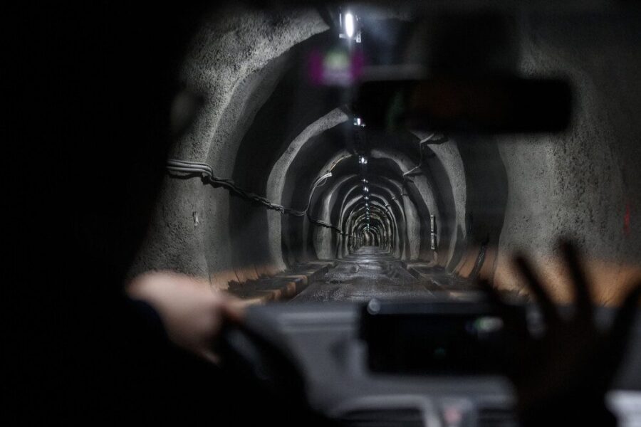 Mokslininkai gręžia kalną Šveicarijoje ir ieško vietos pavojingiausioms atliekoms