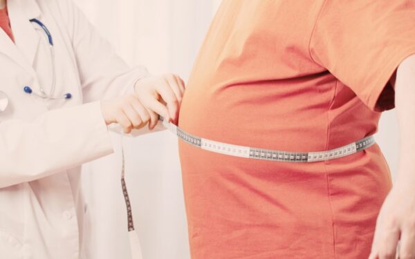 Mokslininkai įspėja: šiame amžiuje nutukimas pavojingiausias – rizika išauga net 70 proc.