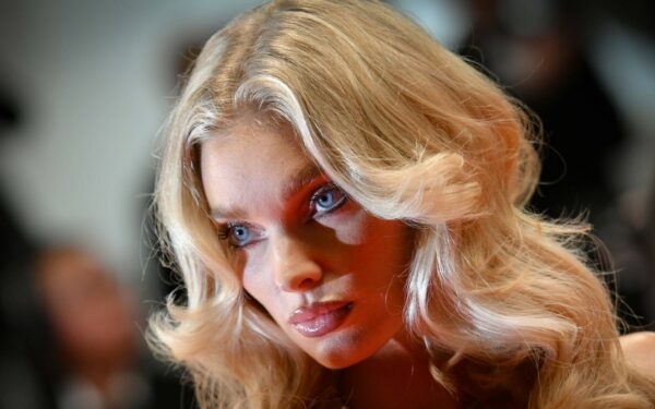 Nėščia „Victoria’s Secret“ modelis Elsa Hosk sužavėjo gerbėjus: vienas drabužis tapo tikru hitu