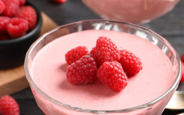 Greitas 2 ingredientų desertas: paprastas būdas, kaip pasigaminti lengvą putėsį namuose