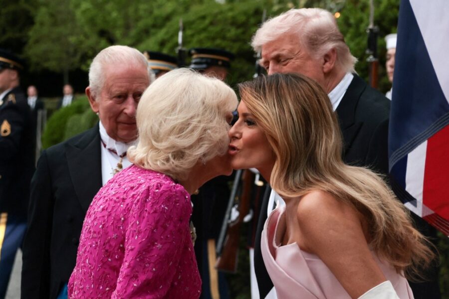 Karalinė Camilla ir Melania Trump