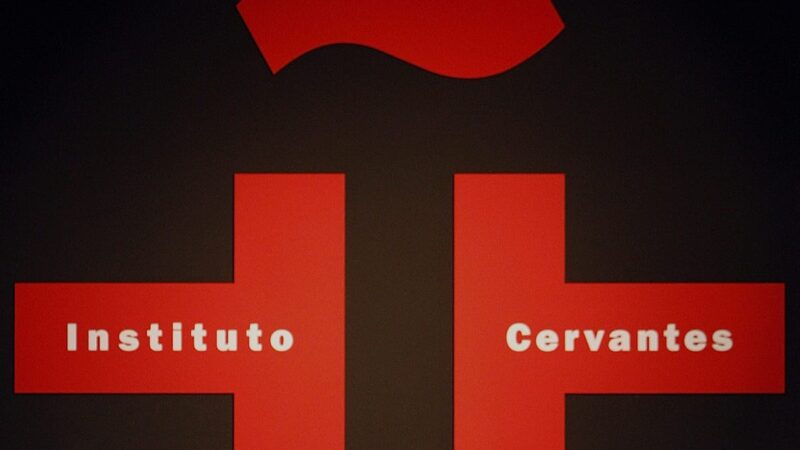 MilijardinisIspanijos ir Nyderlandų ginčas pasiekė kulminaciją: areštuotas „Cervantes“ centras Utrechte