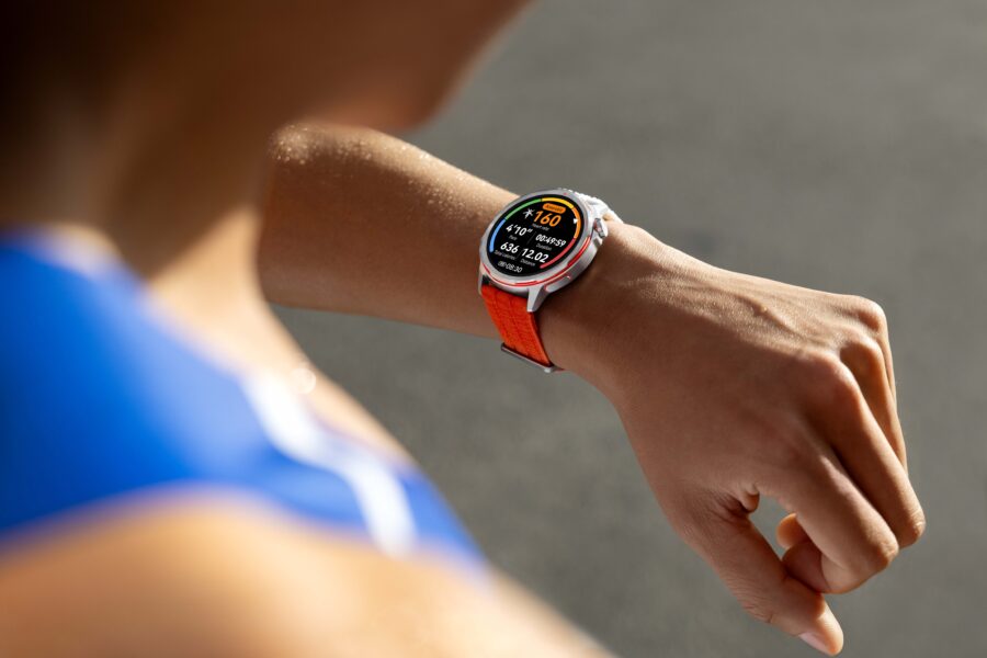 Kaip išsirinkti bėgimo laikrodį ruošiantis pirmajam maratonui: kurios funkcijos iš tiesų svarbios?