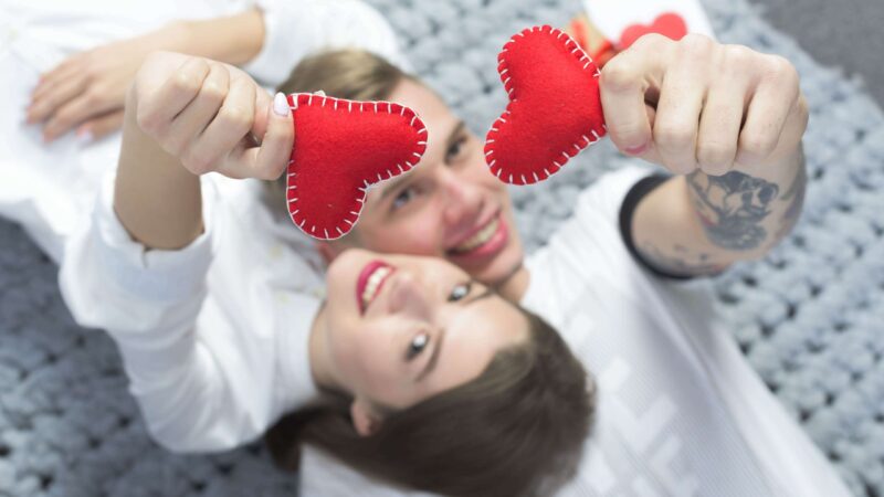 Dienos horoskopas penktadieniui: tik du Zodiakai patirs neįtikėtiną ir nepamirštamą meilę