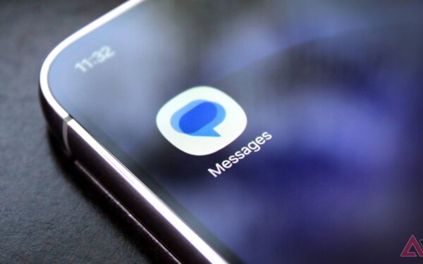 „Google Messages“ tyliai keičia perskaitymo žymes: vartotojai nebesupranta, kas vyksta