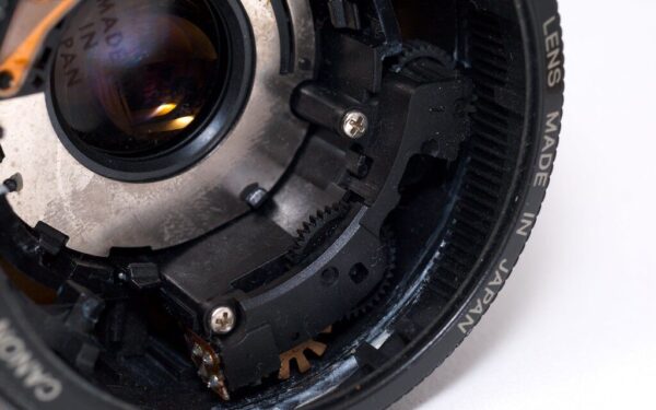 Sankabos naudojimo taisyklės: patarimai vairuotojams, kaip išvengti brangaus remonto