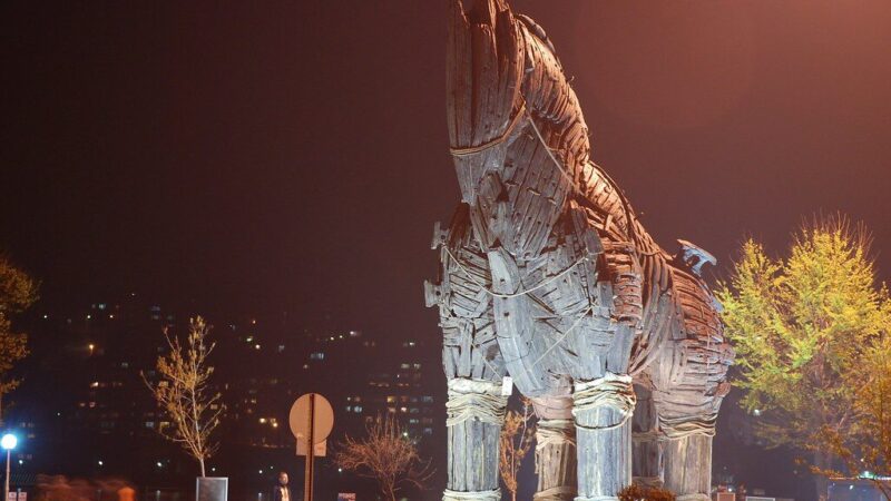 Dramatiškas signalas Maskvai: Orbano era baigiasi, „Trojos arklio“ vaidmuo griūva