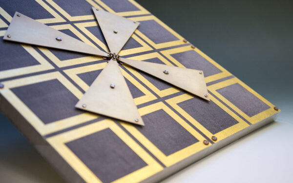 Dirbtinio intelekto lenktynės aštrėja: JAV įtaria koordinuotas technologijų perėmimo kampanijas