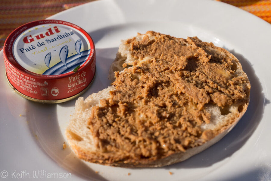 Vos 5 minutės virtuvėje: paprastas sardinių užtepėlės receptas greitam užkandžiui