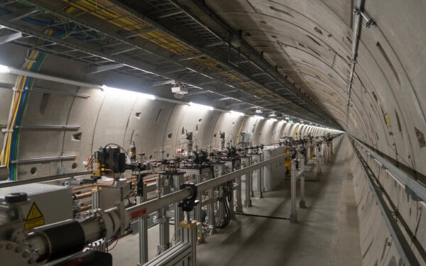 Femtosekundžių revoliucija: atskleista, kas vyksta, kai atomai praranda elektronus