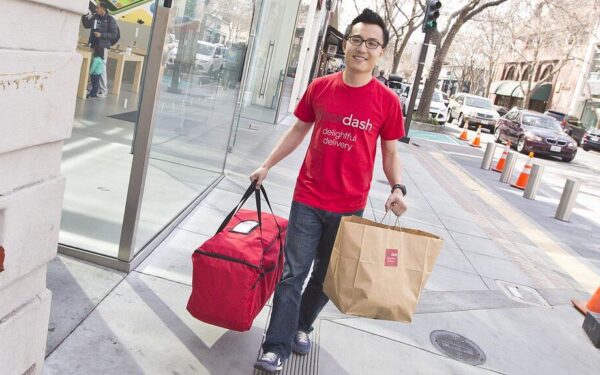 „DoorDash“ ir „Wing“ partnerystė: sužinokite, kaip Atlantoje veiks maisto pristatymas dronais