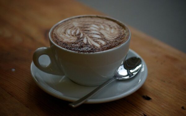 Mokslininkai atskleidė netikėtą poveikį: kava siejama su daugiau nei tik energija