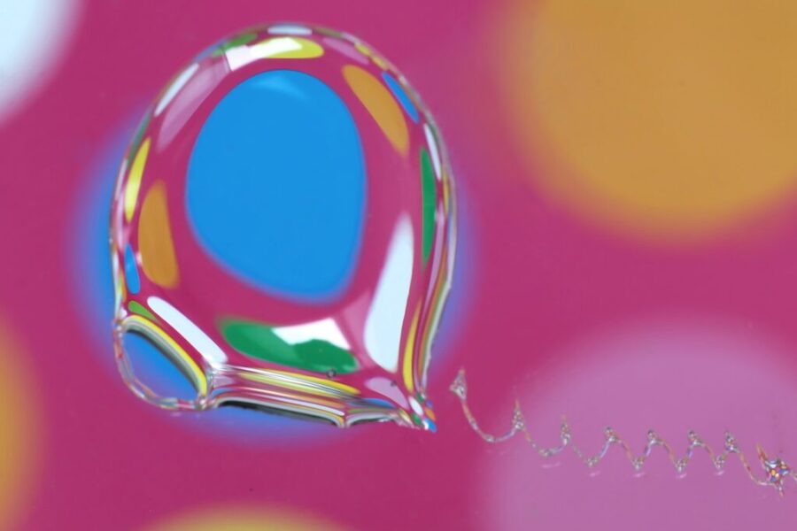 Mokslininkų atradimas: neniutoninių skysčių elgsena smūgio metu ne tokia, kaip manyta