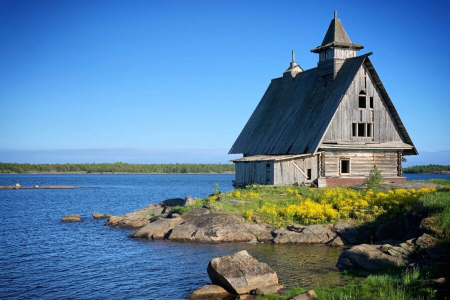 Karelijoje archeologai aptiko neeilinį radinį: unikalus kryžius keičia požiūrį į regiono istoriją