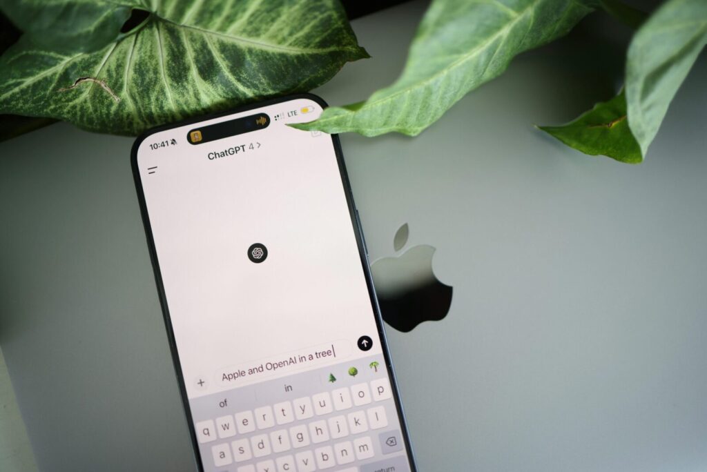 ChatGPT telefone. Pexels nuotr.