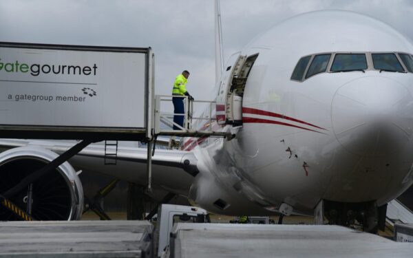 „Airbus A320“ scenarijus: tyrimas atskleidė netikėtą veiksnį, kuris lemia greitesnę evakuaciją