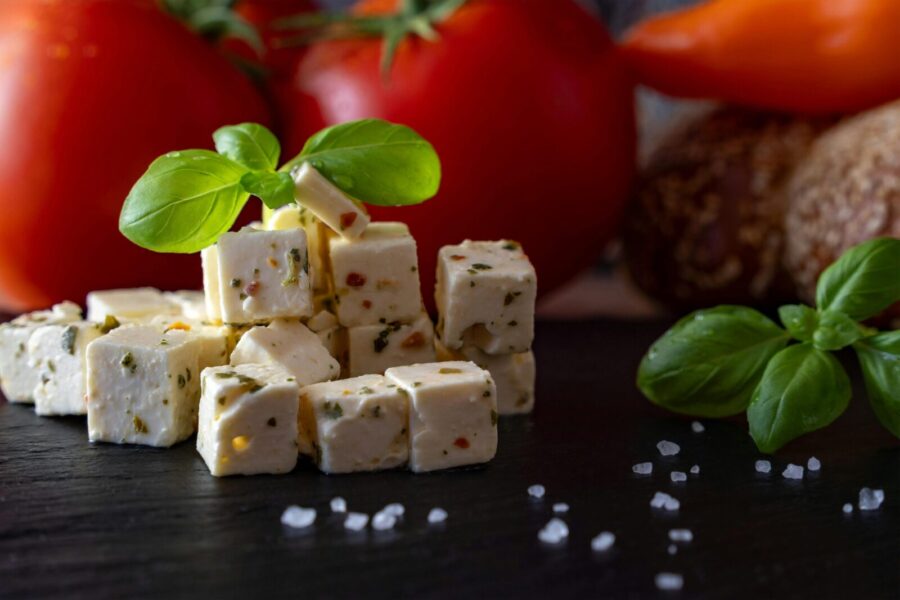 Avies pieno produktai: nauda ir svarbūs niuansai, kada jie gali būti geresnis pasirinkimas