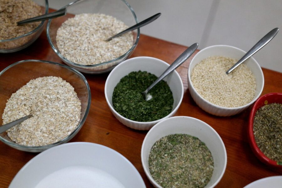Japoniškas furikake prieskonių mišinys: paprastas būdas sustiprinti patiekalų skonį
