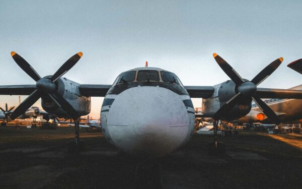 Senas „An-28“ lėktuvas naujame vaidmenyje: sužinokite, kaip jis naudojamas dronų perėmimui