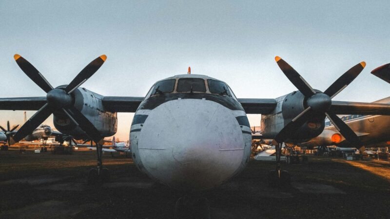 Senas „An-28“ lėktuvas naujame vaidmenyje: sužinokite, kaip jis naudojamas dronų perėmimui