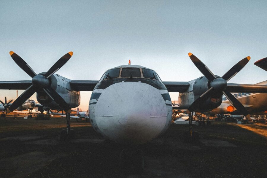 Senas „An-28“ lėktuvas naujame vaidmenyje: sužinokite, kaip jis naudojamas dronų perėmimui