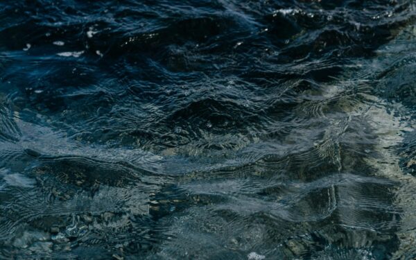 Mokslininkai pagaliau priartėjo prie atsakymo: sužinokite, kas slypi peršaldytame vandenyje