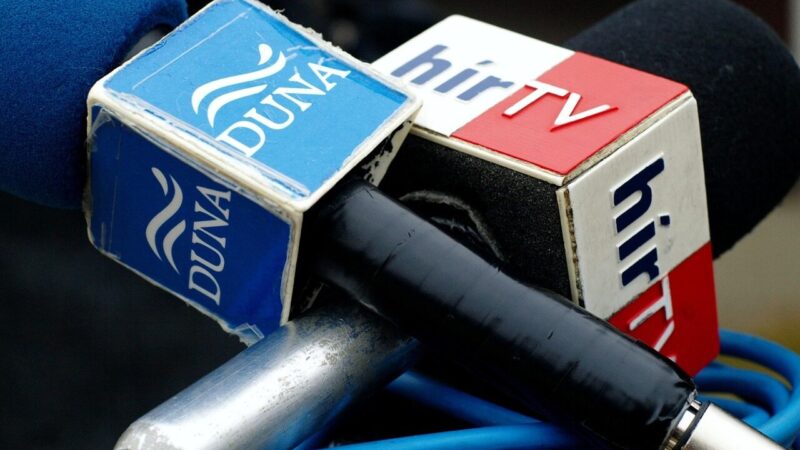 Vos pradėjo dirbti, jau perbraižo ribas: stabdoma valstybinė žiniasklaida Vengrijoje