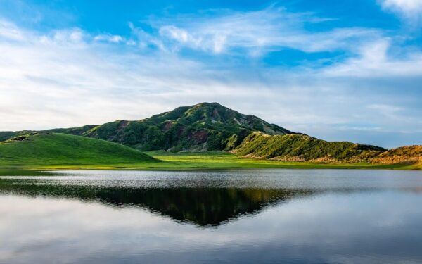 Neraminantis atradimas vandenyno dugne: po Japonija vėl pildosi milžiniška magmos kamera