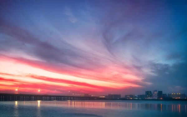 Mokslininkai priartėjo prie atsakymo: sužinokite, kas slypi už greitųjų radijo pliūpsnių