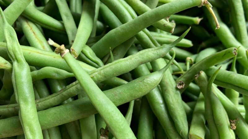 Į vandenį įdėkite šiuos du ingredientus: šparagai nebekartos ir išliks ryškiai žali