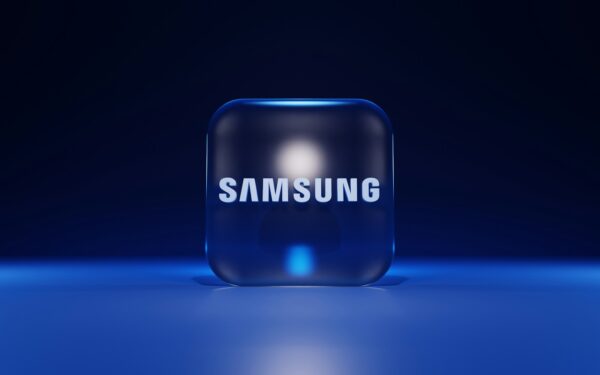 Be ekrano, bet su dirbtiniu intelektu: „Samsung“ eksperimentuoja su nauju formatu