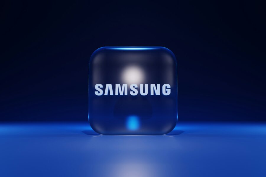 Be ekrano, bet su dirbtiniu intelektu: „Samsung“ eksperimentuoja su nauju formatu