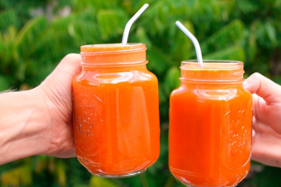 Eksperimentas namuose: stiklinė morkų sulčių kasdien ir netikėti rezultatai po 7 dienų
