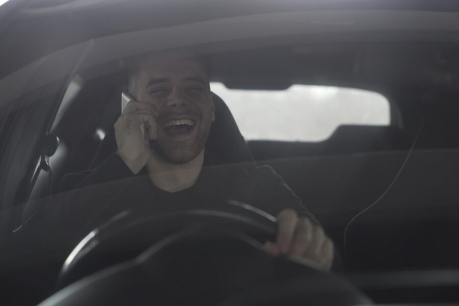 Vaizdo nėra, bet skambinti galima: „Google Meet“ atsiranda „Android Auto“ sistemoje