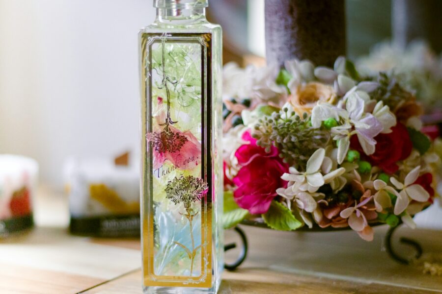 Saldūs ir įsimenantys pavasariški kvapai: kvepalai, kurie sulaukia daugiausia komplimentų