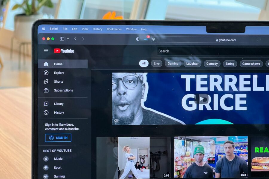 „YouTube“ vartotojai skundžiasi naujovėmis: reklamos, kurių praleisti beveik neįmanoma