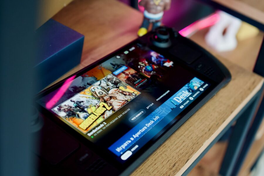 „GameNative“ atnaujinimas „Pixel 10“ ir kitiems įrenginiams: daugiau patogumo žaidžiant telefone