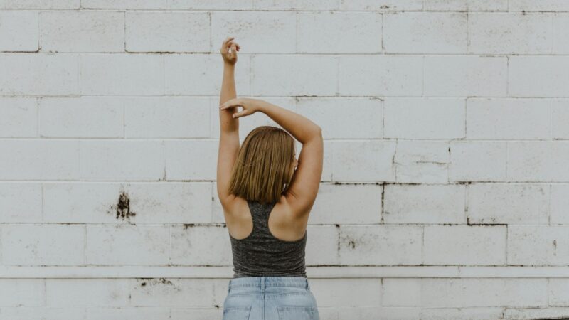 Mažos pertraukos, didelis efektas: vos kelios minutės judėjimo per dieną gali pagerinti savijautą