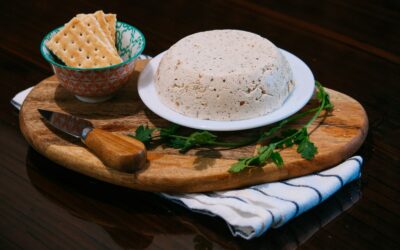 Sveikesnė alternatyva sumuštiniams ir kitiems patiekalams: receptas, kaip pasigaminti avižinį sviestą