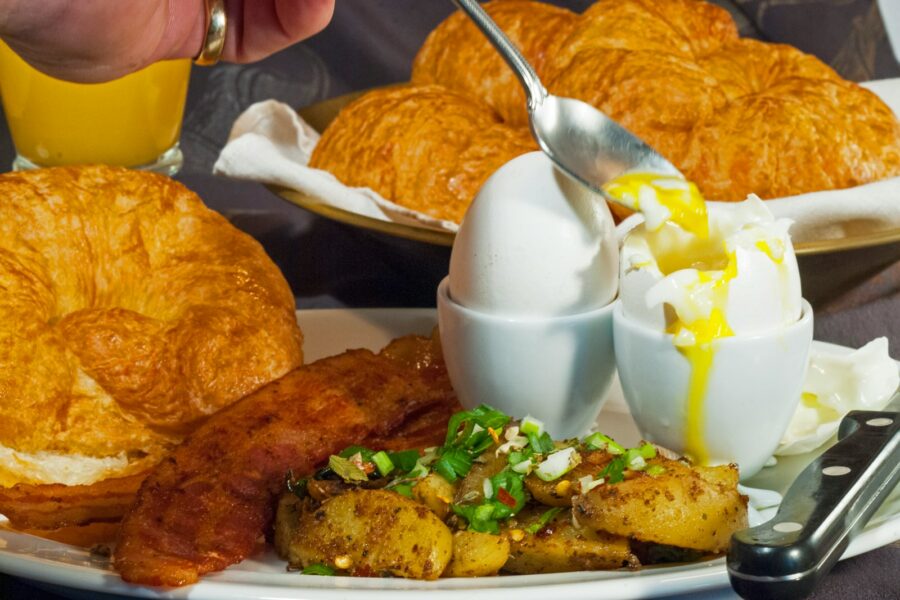 Mitybos klaidos, kurios kelia cukraus kiekį kraujyje: saugūs sprendimai, ką rinktis vietoj įprastų pusryčių