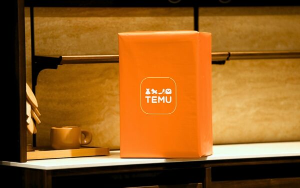 Pamirškite apie pigias siuntas: netrukus teks mokėti už kone visas siuntas iš Kinijos