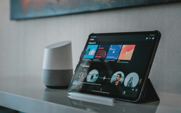 Naujas nustatymas „YouTube Music“: patogesnis muzikos klausymasis be garso šuolių tarp dainų