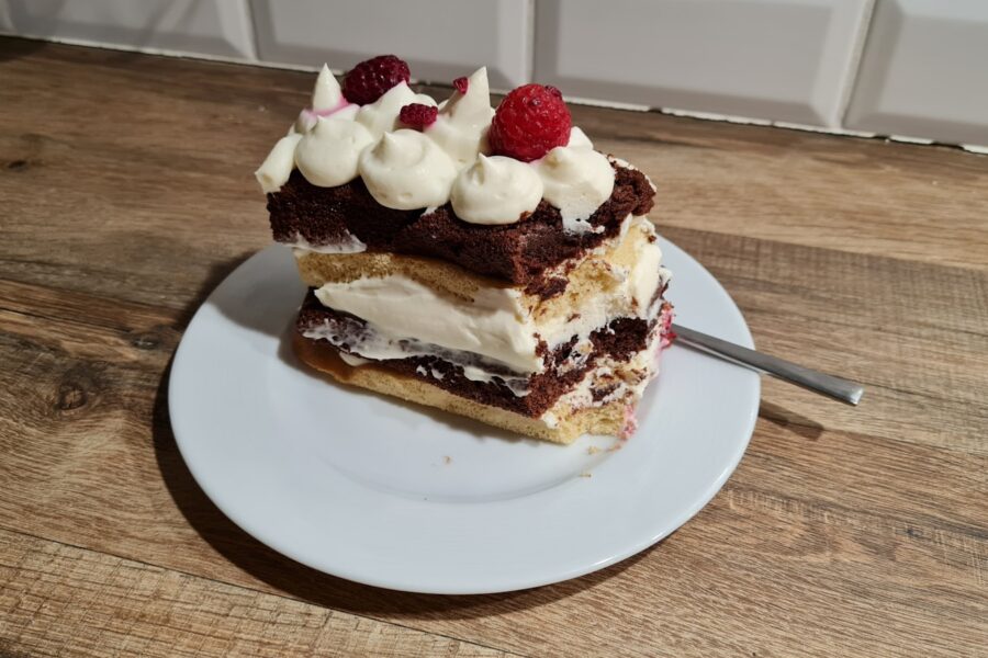 Atrodo lengvas, bet turi daug kalorijų: mitybos ekspertai atskleidžia, ką būtina žinoti apie mascarpone